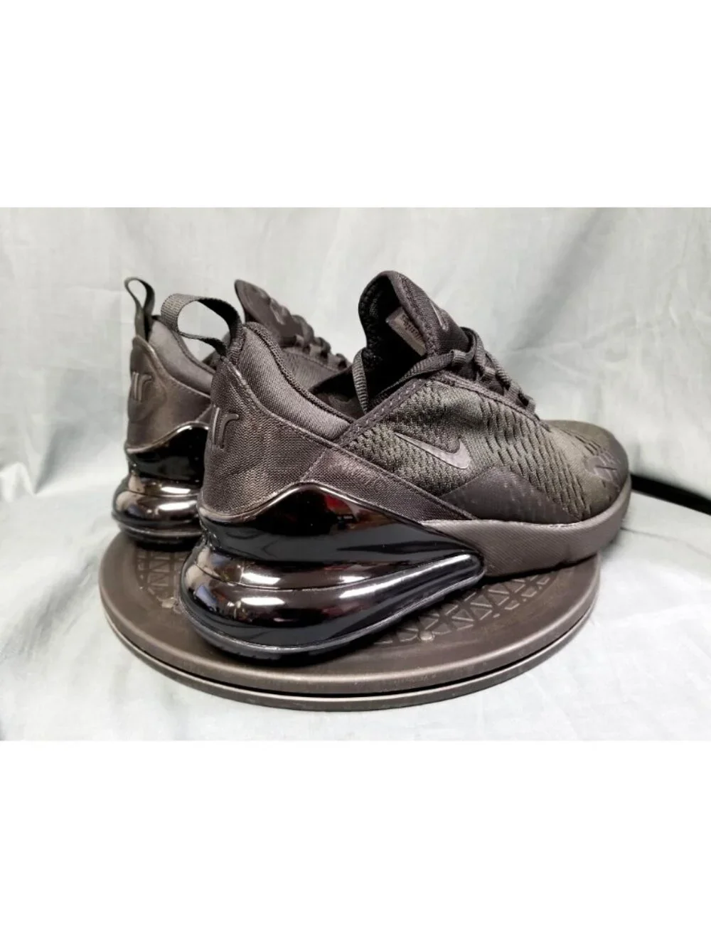 Nike Air Max 270 (GS) Sneakers Mesh Triple Black Boys Size 5 NEW NO BOX!